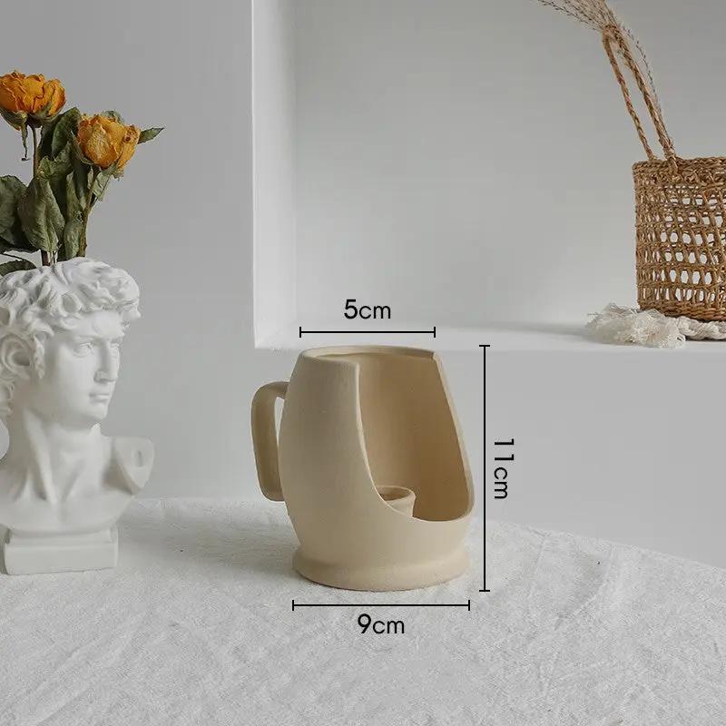 Minimalist Ceramic Vase – Modern Art Flower Arrangement Vase for Living Room & Home Decor Everware Hub