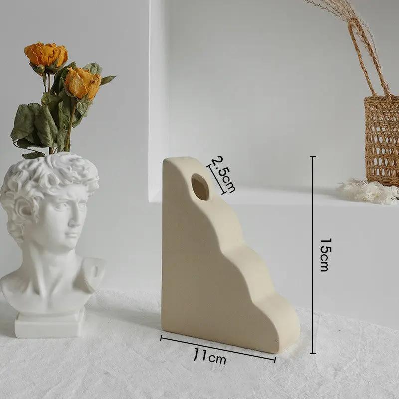 Minimalist Ceramic Vase – Modern Art Flower Arrangement Vase for Living Room & Home Decor Everware Hub