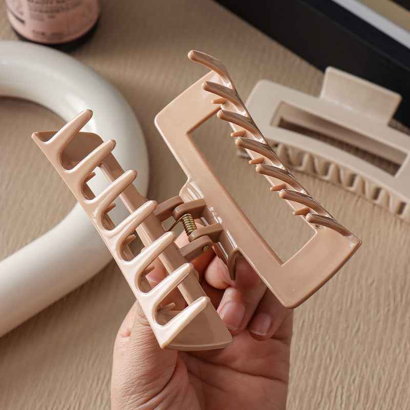 Soft Silicone Hair Clip for Women – Large Oval Hair Claw