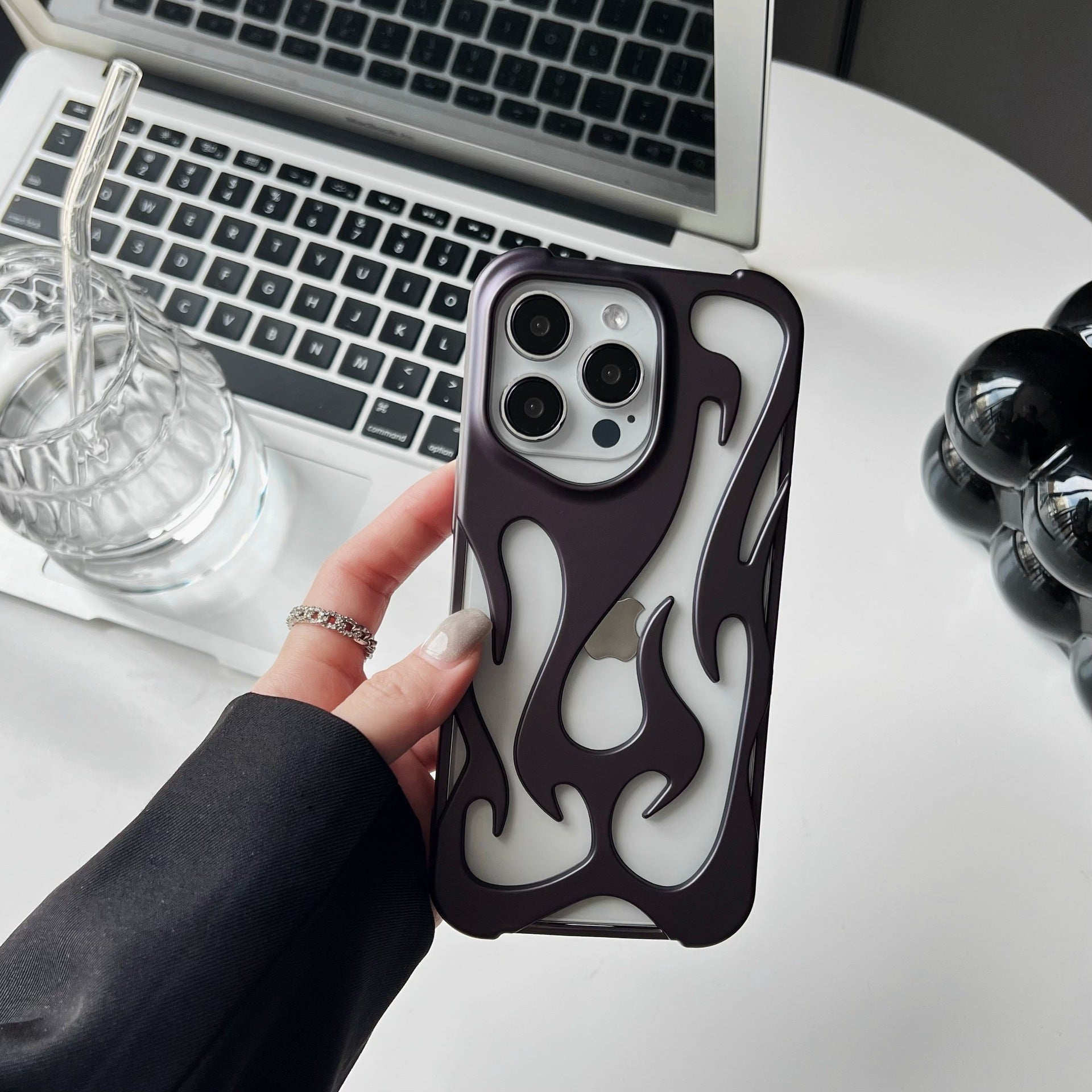 Electroplating Flame Pattern Phone Case – Hollow Heat Dissipation Soft Shell for iPhone & Android Everware Hub