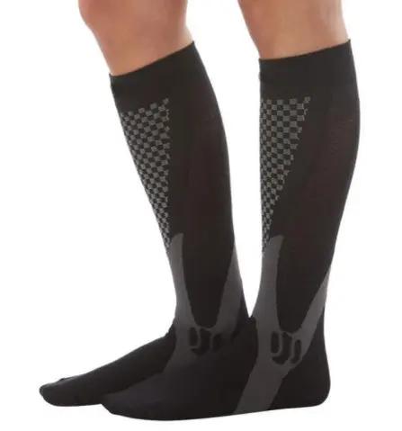 Compression Socks for Men & Women , Athletic Fit for Running, Flight, Travel, Circulation & Muscle Recovery Everware Hub